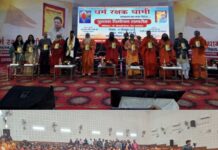 Big News : धर्म रक्षक धामी पुस्तक का संतों ने किया विमोचन … जगतगुरु शंकराचार्य स्वामी राजराजेश्वराश्रम ने कहा – धर्म की रक्षा होगी तभी होगा राष्ट्र सुरक्षित … आचार्य महामंडलेश्वर स्वामी कैलाशानन्द बोले- धामी के एक्शन से जिहादी मानसिकता परेशान …श्रीमहंत रविन्द्र पुरी ने कहा – धर्म रक्षा का सूत्र है … पूर्व मुख्यमंत्री भगतदा ने कहा – युवाओं के प्रेरणाश्रोत है धामी