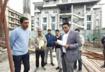 मुख्यमंत्री धामी के विजन को ज़मीन पर उतारने में जुटा आवास विभाग … सचिवालय में आधुनिक कार्यालय भवन निर्माण को मिली रफ्तार, औचक निरीक्षण में आवास सचिव डॉ आर राजेश कुमार ने दिए सख्त निर्देश