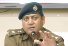 Big News .. मासिक अपराध गोष्ठी में एसएसपी दून ने दिखाया सख्त रूख… मुकदमा लिखने मे लापरवाही बरतने पर पूर्व थानाध्यक्ष को किया निलम्बित… 01 वर्ष से अधिक अनावश्यक रूप से लंबित विवेचना पाए जाने पर संबंधित विवेचकों के विरुद्ध जांच के दिए आदेश … अनावश्यक रूप से विवेचनाओं को लम्बित रखने वाले अधिकारियों को चेताया