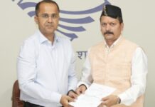 Big News : वरिष्ठ पत्रकार ध्रुव रौतेला ने मीडिया सलाहकार समिति के उपाध्यक्ष का पदभार ग्रहण किया … कहा – मीडिया एवं सरकार के मध्य बेहतर समन्वय के लिए करेंगे काम