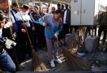 Big News : मुख्यमंत्री धामी ने झाड़ू लगाई … “स्वेच्छा से स्वच्छता” कार्यक्रम में प्रतिभाग कर प्रदेशवासियों को स्वच्छता के प्रति जागरूक रहने का संदेश दिया