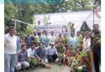 सराहनीय प्रयास : पर्यावरण संरक्षण हेतु सेवा संकल्प फाउंडेशन की ओर से टनकपुर और खटीमा में बड़े स्तर पर पौधारोपण अभियान चलाया … हरेला पर्व के उपलक्ष्य में वृहद स्तर पर छायादार और फलदार पौधे लगाए गए… स्थानीय लोगों को वितरित किए पौधे
