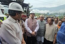 Breaking : मुखिया हो तो ऐसा … बेहद खराब मौसम के बीच भी पीपलकोटी पहुंचे मुख्यमंत्री धामी